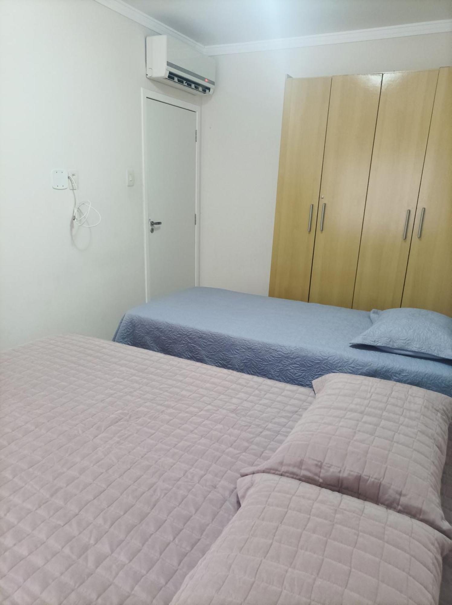 Apartamento Ed Rio De La Plata - Apto 107 *